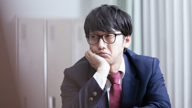 高校生でもAGA・薄毛になるって本当？若ハゲに悩まれている方は必見