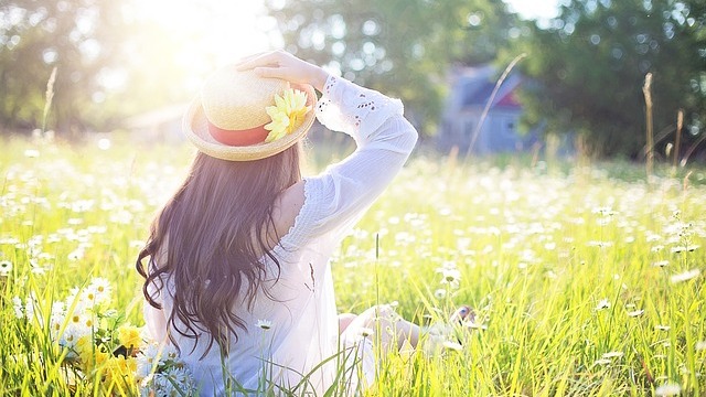 【女性必見】発毛に効果のある対策方法について解説！本当に効く治療法は？